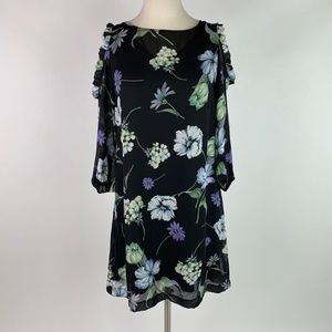 🛍️3/$20 Roz&ALI Floral Cold Shoulder Shift Dress